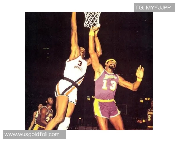 威尔特张伯伦如何在篮球场上创造传奇与完美的怪兽形象